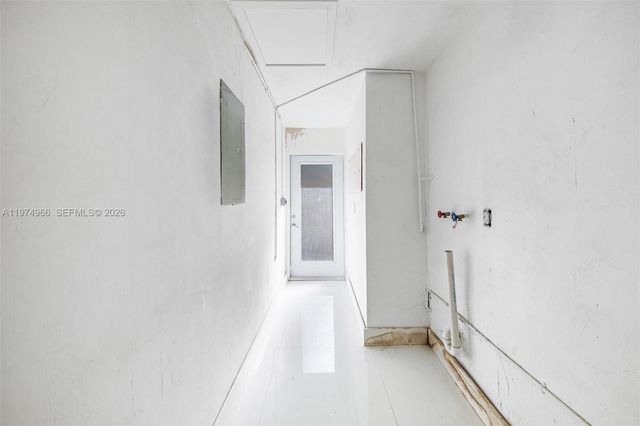 276 NW 40th St, Miami, FL 33127