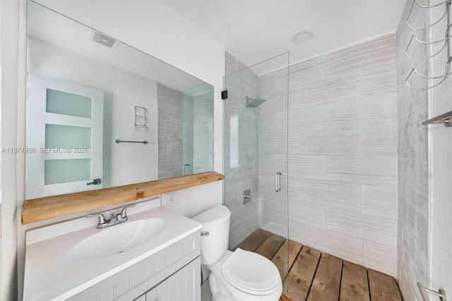 276 NW 40th St, Miami, FL 33127