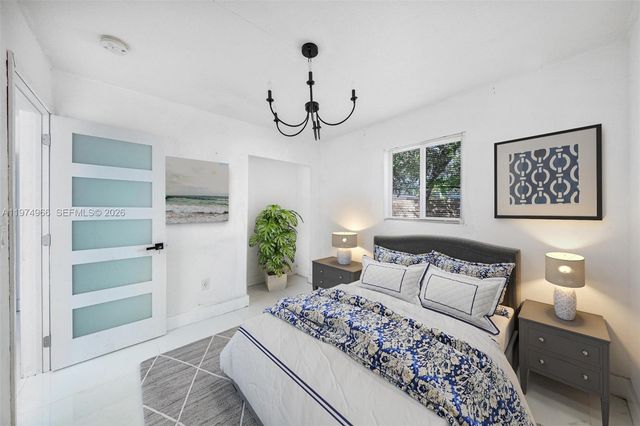 276 NW 40th St, Miami, FL 33127