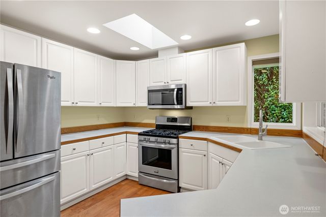 7807 73rd Place NE, Marysville, WA 98270