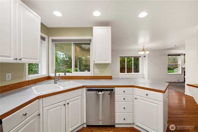 7807 73rd Place NE, Marysville, WA 98270