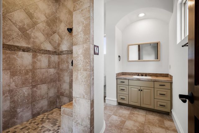 8001 Magnolia Ridge CV, Austin, TX 78738