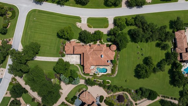 8001 Magnolia Ridge CV, Austin, TX 78738