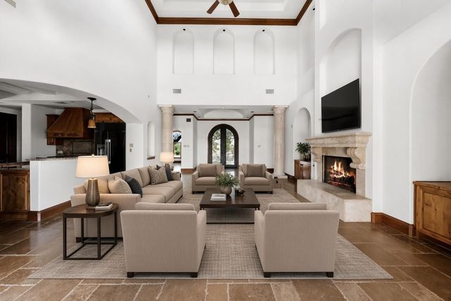 8001 Magnolia Ridge CV, Austin, TX 78738