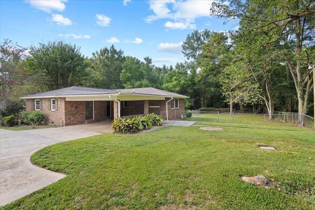 104 Pine St., Sumrall, MS 39482