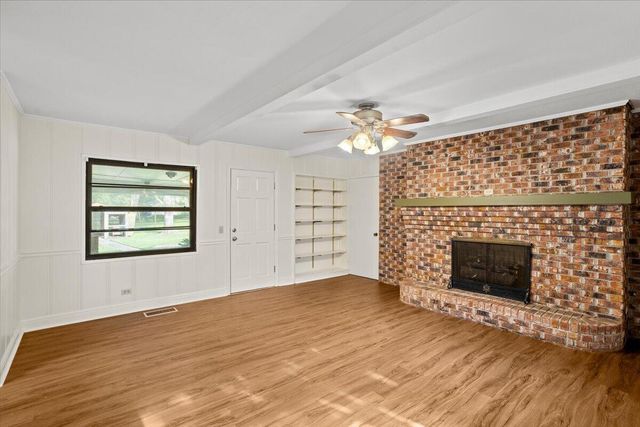 104 Pine St., Sumrall, MS 39482