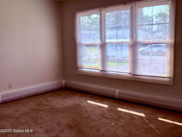 27 Crisafulli Drive, Colonie, NY 12205