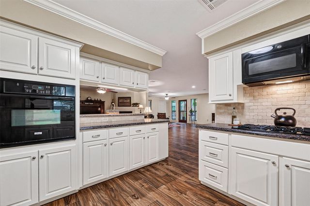 1620 Palomino Lane, Kingwood, TX 77339