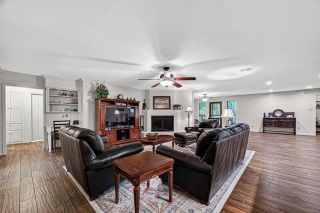 1620 Palomino Lane, Kingwood, TX 77339