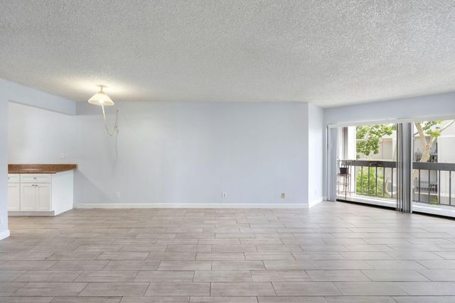 1750 N Congress Avenue 411, West Palm Beach, FL 33401