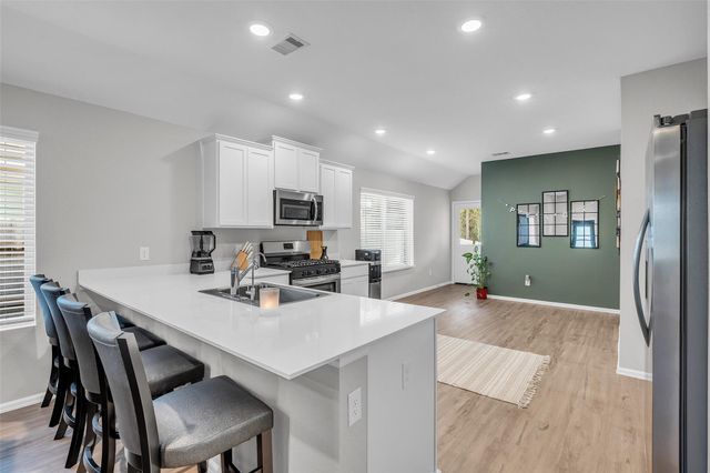 24039 Priano Forest Drive, New Caney, TX 77357