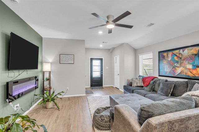24039 Priano Forest Drive, New Caney, TX 77357