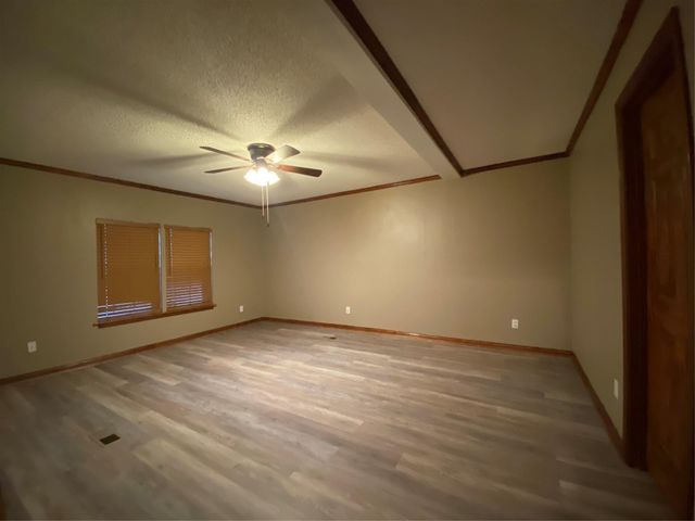 6809 Red Fox Court, Granbury, TX 76049