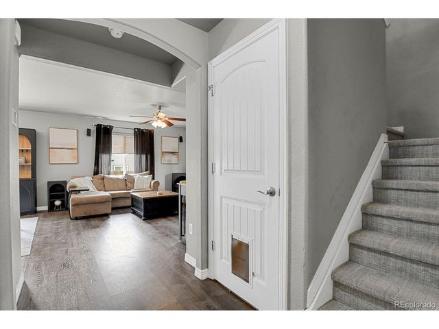 9052 Sandpiper Dr, Longmont, CO 80504