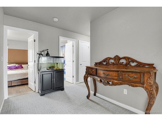 9052 Sandpiper Dr, Longmont, CO 80504