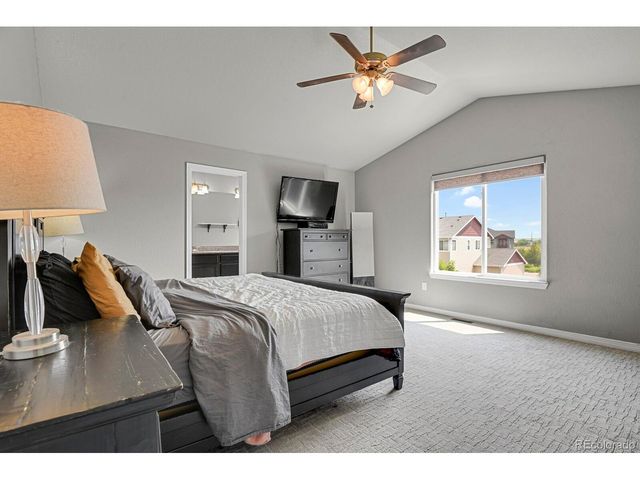 9052 Sandpiper Dr, Longmont, CO 80504