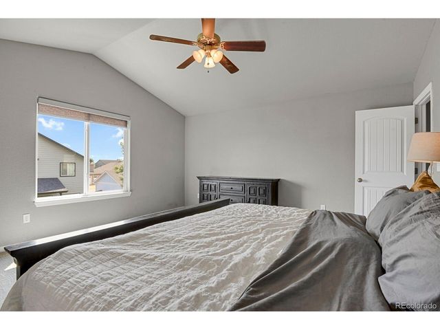 9052 Sandpiper Dr, Longmont, CO 80504