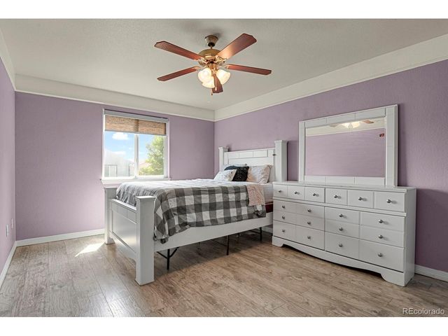 9052 Sandpiper Dr, Longmont, CO 80504