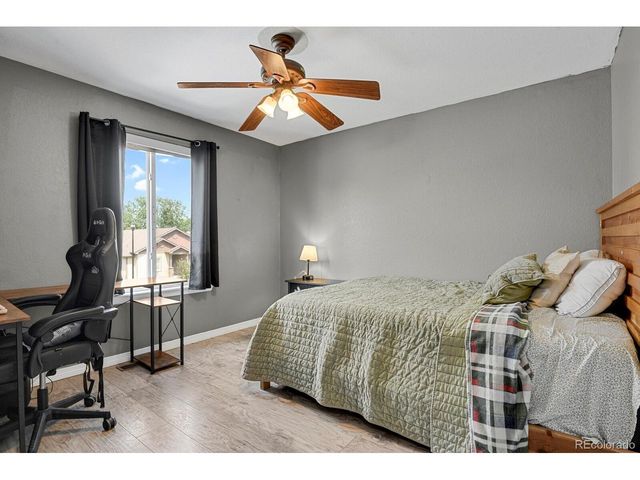 9052 Sandpiper Dr, Longmont, CO 80504