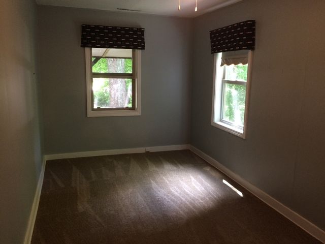 718 Three Oaks Road, Cary, IL 60013