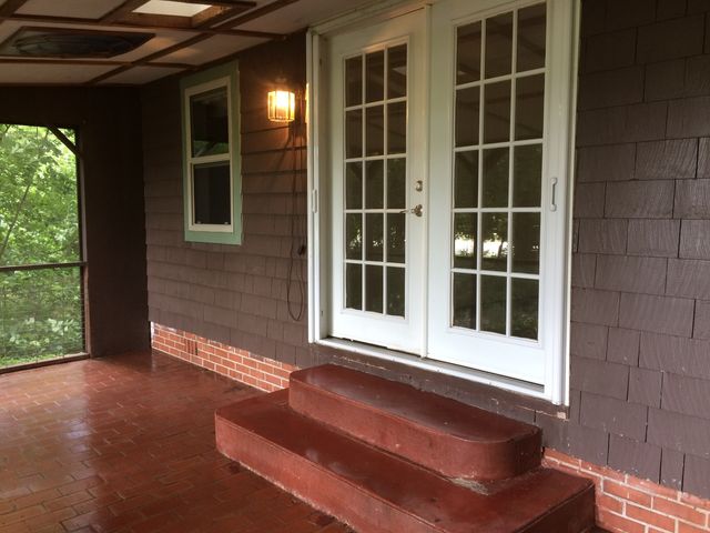 718 Three Oaks Road, Cary, IL 60013