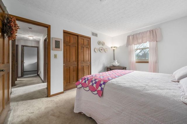 12200 Raintree Avenue, Pickerington, OH 43147