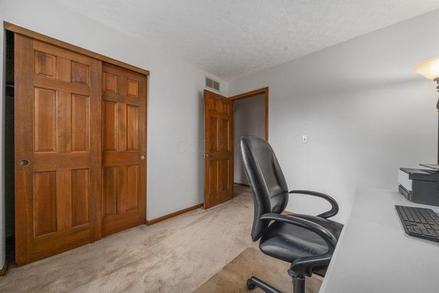 12200 Raintree Avenue, Pickerington, OH 43147