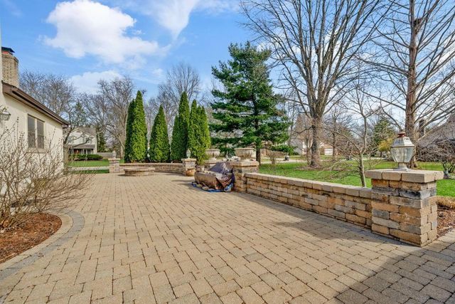 12200 Raintree Avenue, Pickerington, OH 43147