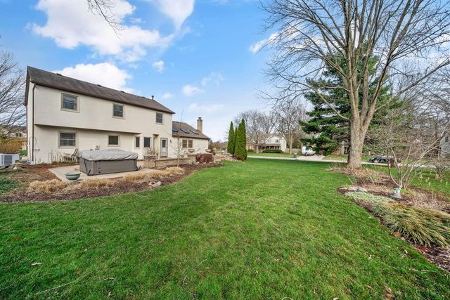 12200 Raintree Avenue, Pickerington, OH 43147