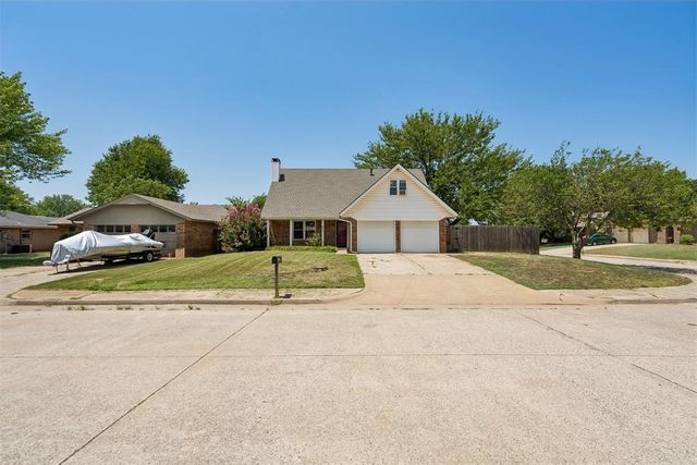 808 Miller Drive, Yukon, OK 73099