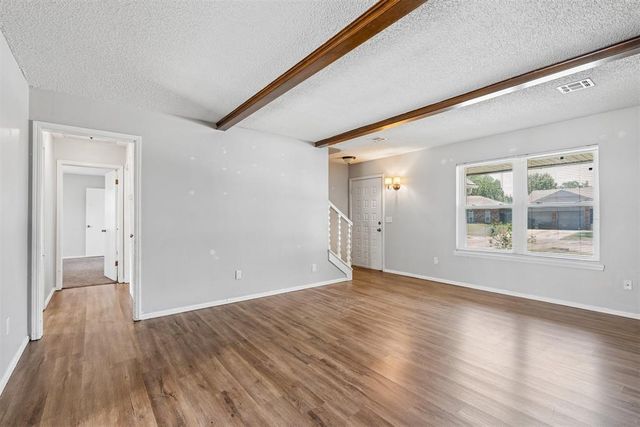 808 Miller Drive, Yukon, OK 73099