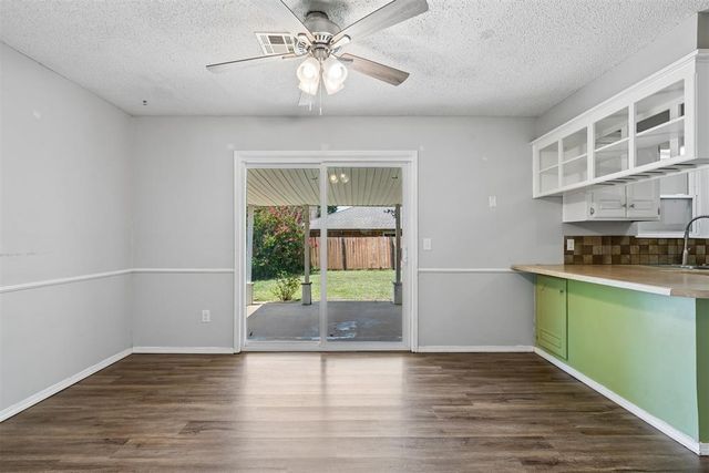 808 Miller Drive, Yukon, OK 73099