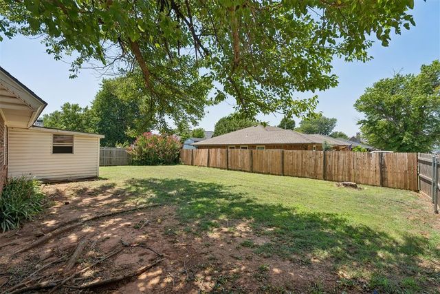808 Miller Drive, Yukon, OK 73099