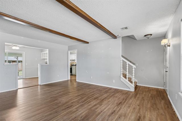 808 Miller Drive, Yukon, OK 73099
