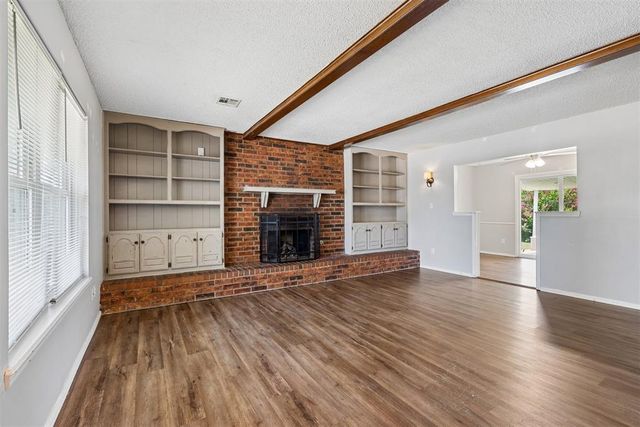 808 Miller Drive, Yukon, OK 73099