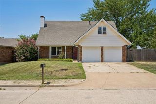 808 Miller Drive, Yukon, OK 73099