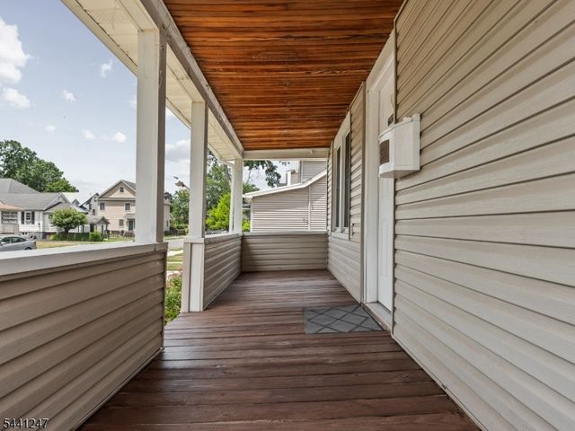 212 University Ave, Metuchen Boro, NJ 08840