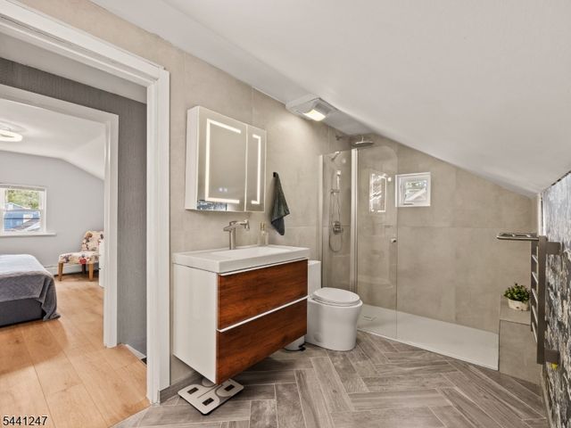 212 University Ave, Metuchen Boro, NJ 08840