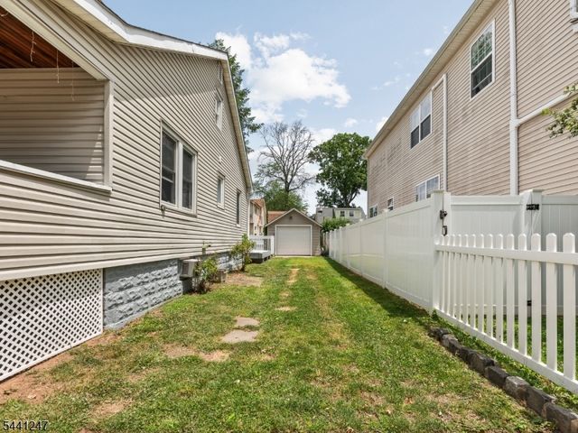 212 University Ave, Metuchen Boro, NJ 08840