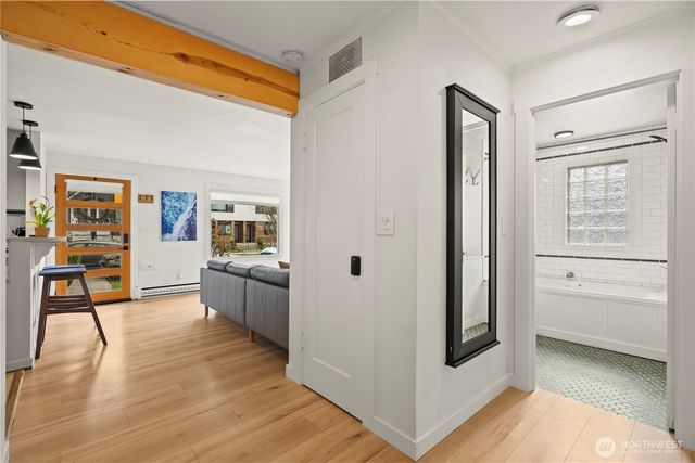 8053 16th Avenue NW, Seattle, WA 98117