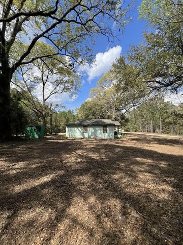 111-A Roberta Drive, Eutawville, SC 29048