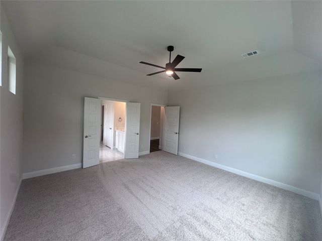 610 Kyle Drive, Tioga, TX 76271