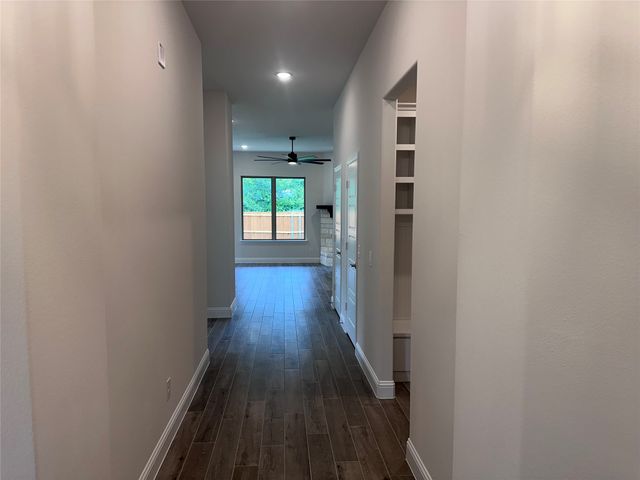 610 Kyle Drive, Tioga, TX 76271