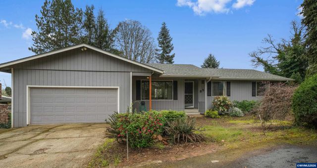 854 George St NW, Salem, OR 97304