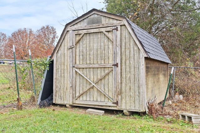 97 Cedar Cliff Road, Waco, KY 40385