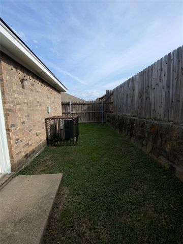 1711 Novella Court, Fort Worth, TX 76134