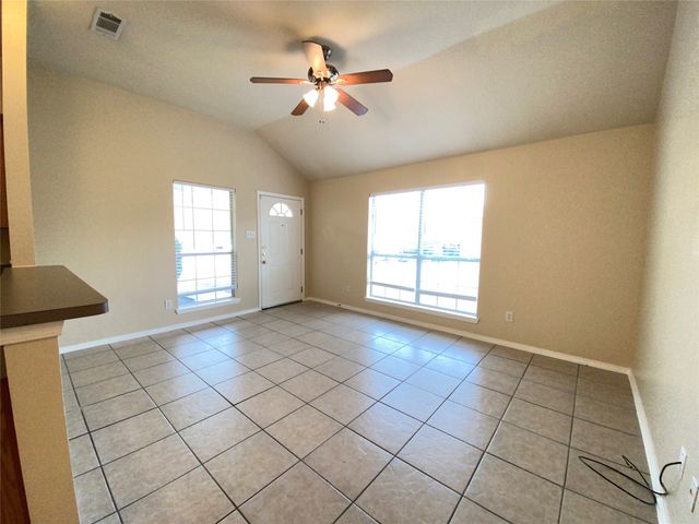 1711 Novella Court, Fort Worth, TX 76134