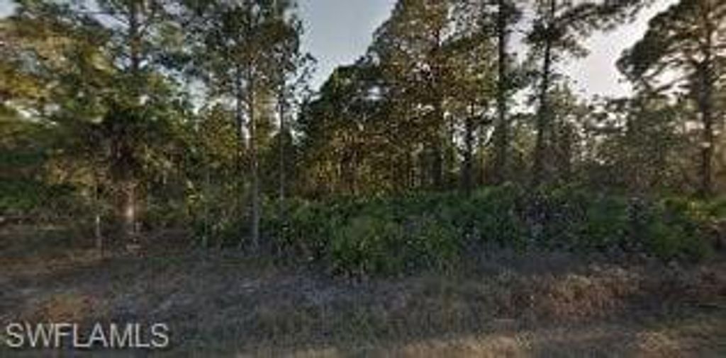 1205 17th ST, LEHIGH ACRES, FL 33972 — photo 2