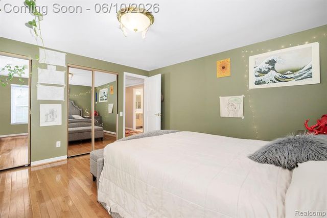 1720 Cedar Shake Drive, Bloomfield Hills, MI 48302