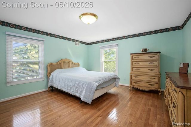 1720 Cedar Shake Drive, Bloomfield Hills, MI 48302